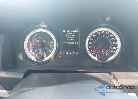 2018 Ram 2500 Tradesman 4X4 6'4 Box z USA, uszkodzony, nr VIN 3C6UR5CL4JG316175